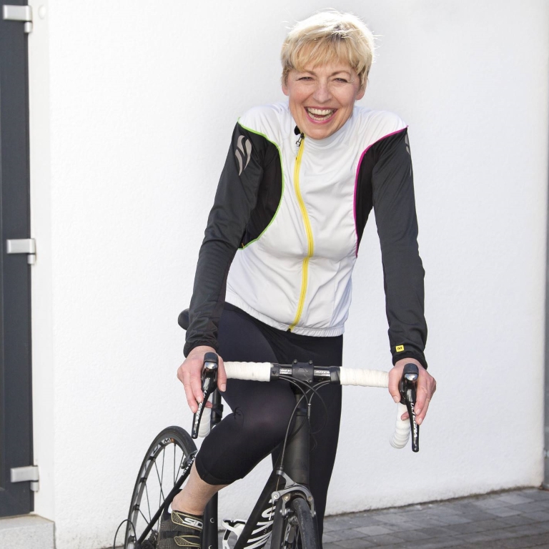 Elisabeth Kirsch gibt Gas - auf dem Rennrad